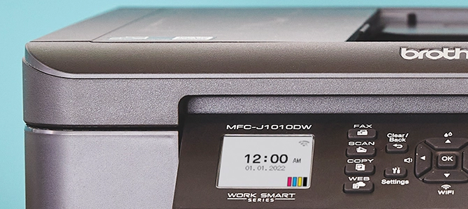 MFCJ1010DW - Easy-to-use 1.8 inch colour display